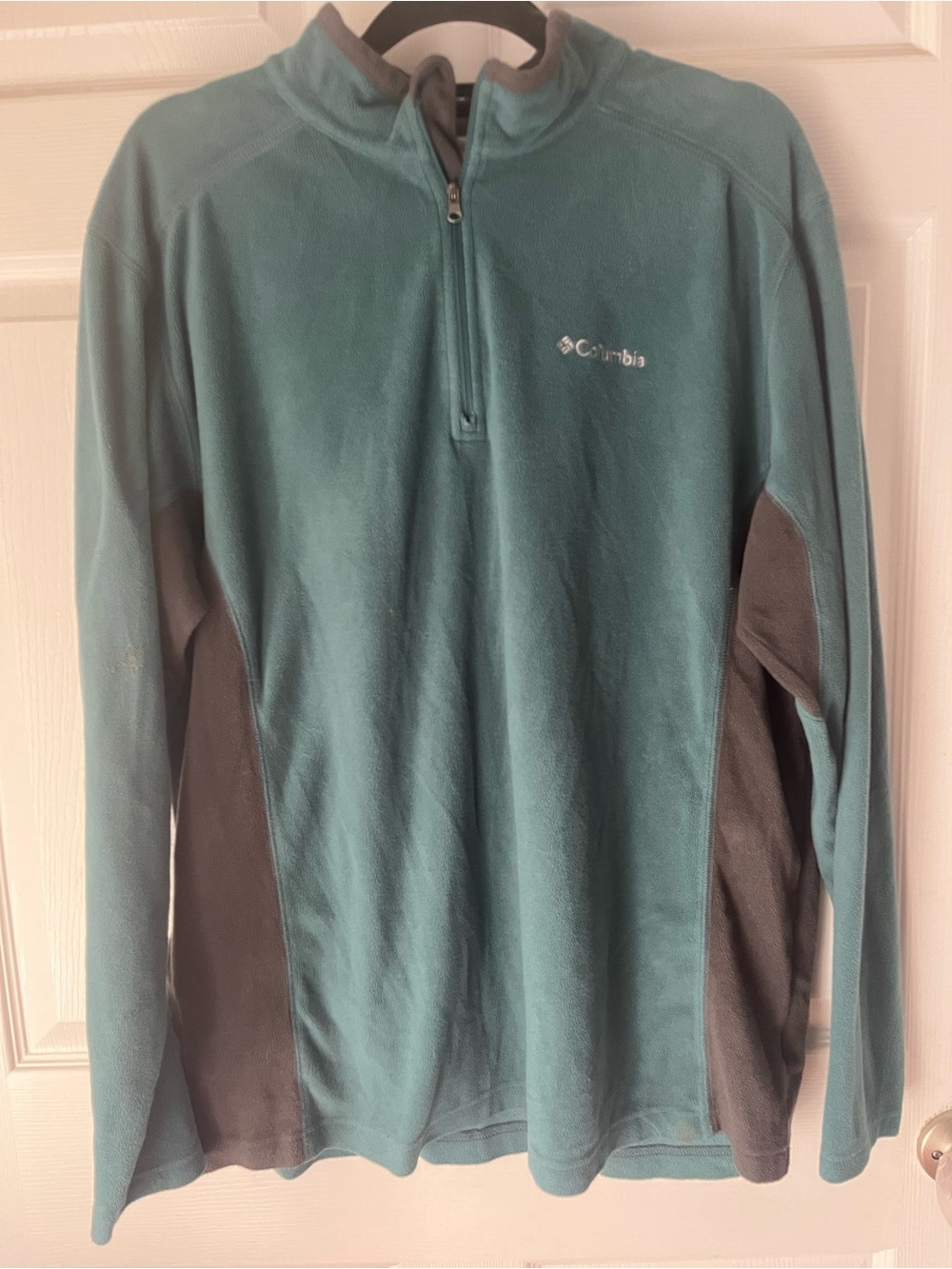 Columbia Teal and Charcoal Quarter-Zip Fleece Pullover